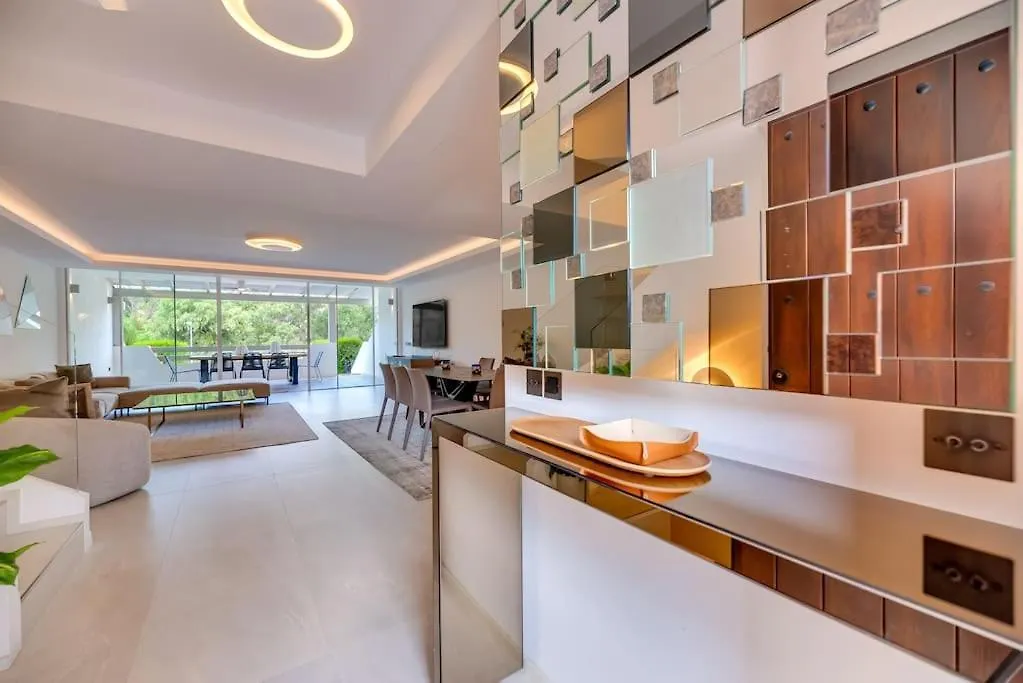 Luxury 5-Bedroom Townhouse In Puente Romano Marbella 0*,  Spain
